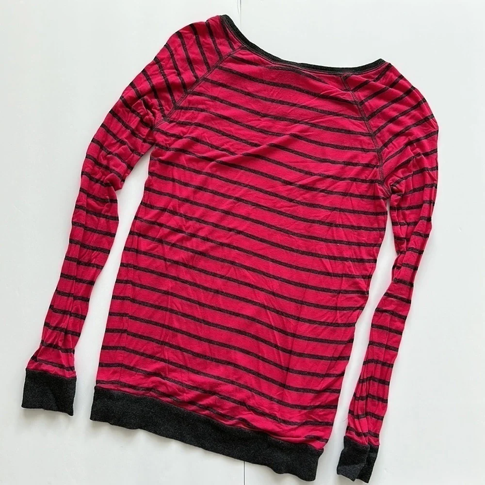 Rue21 Pink‎ Stripe LongSleeve Shirt Sz M